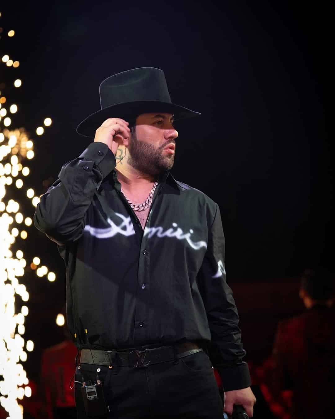 Luis R LANDING GALERIA 1